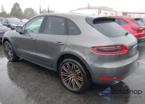 2015 Porsche Macan Turbo z USA, uszkodzony, nr VIN WP1AF2A56FLB48281